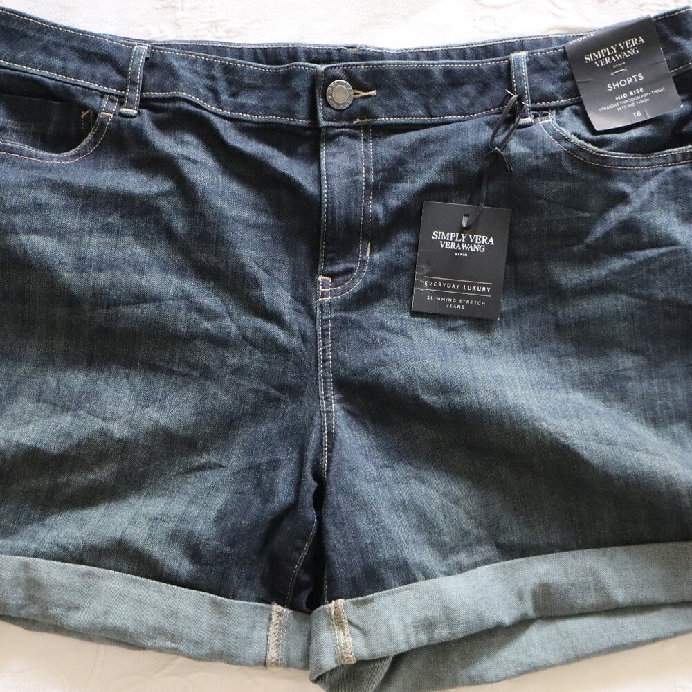 Simply Vera Shorts Dark Wash Stretch Sz 18